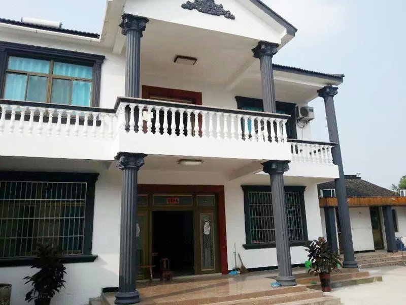 Yangcheng Lake Swallow Crab Hotel SuzhouOver view