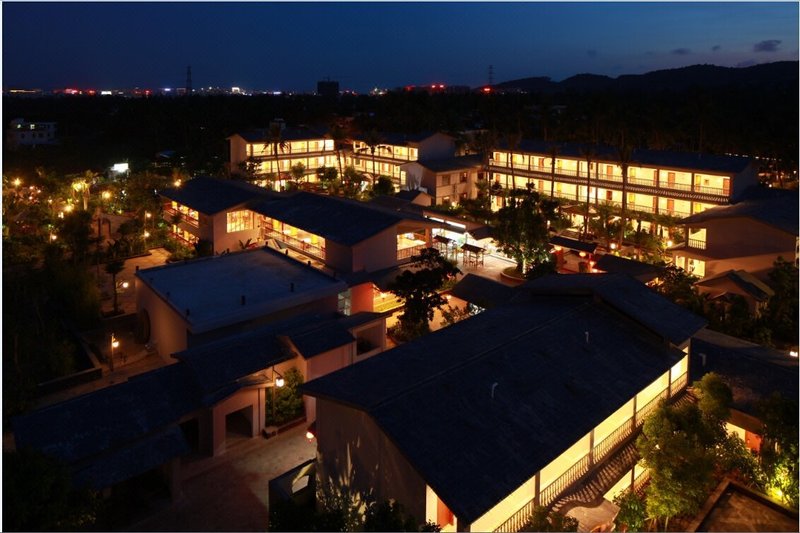 Small Fish Hotspring Resort Over view