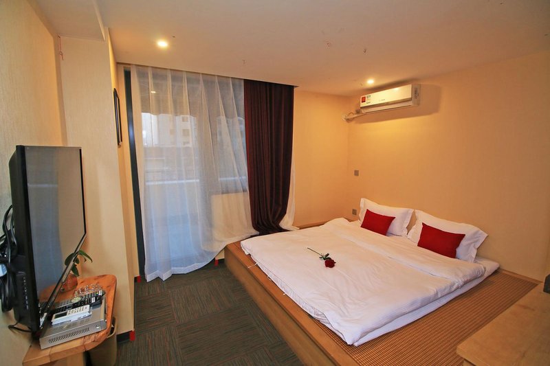 Sunshine Garden HotelGuest Room