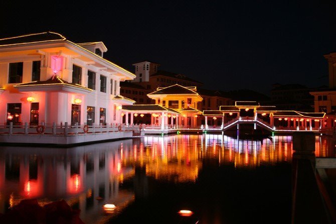 Huaxia Hotel Weihai   over view