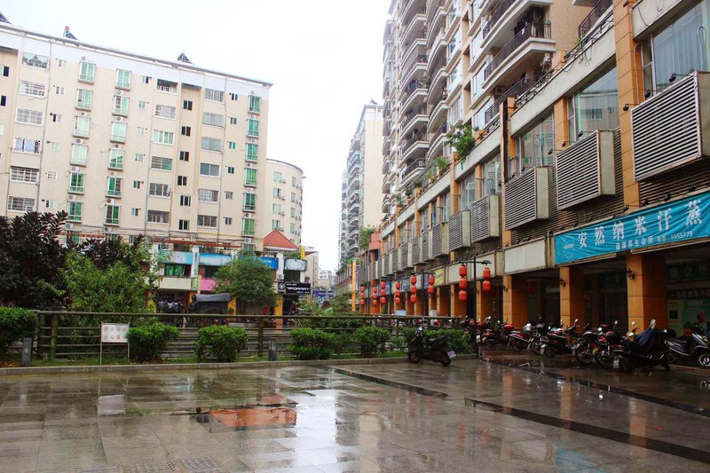 Huaji Hotel LechangOver view