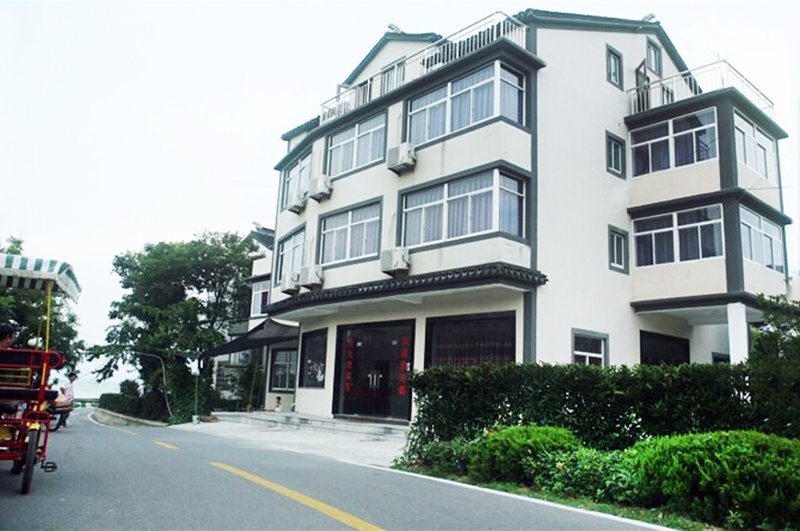 Hancun Renjia Farm HouseOver view