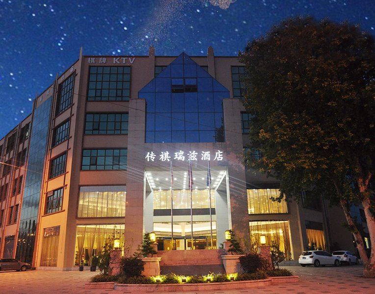 Ritz  hotel Over view