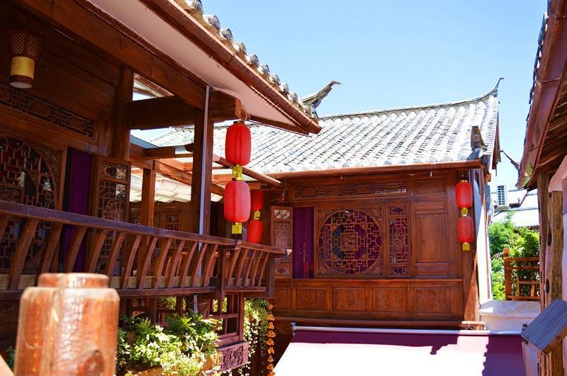 Lijiang Golden Sunshine Boutique Hotel Over view