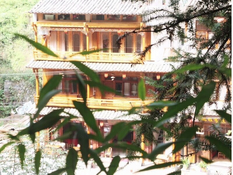  酒店外观