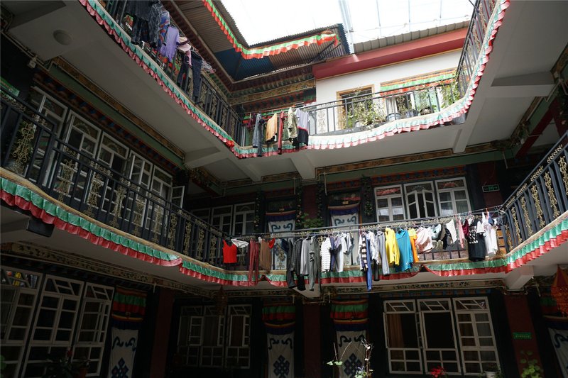 Lhasa Jixue InnOver view