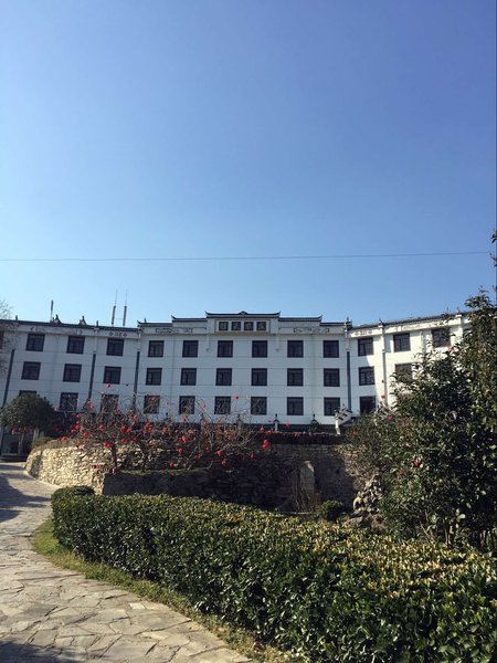 Shengtian Farm House Over view