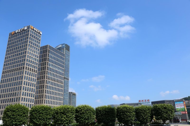 Yicheng Apartment Hotel (Guangzhou East Railway Station Vili International)Over view