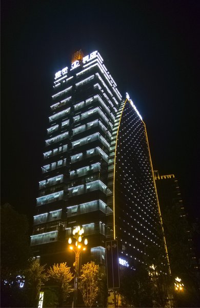 安宁锦禾酒店外景图