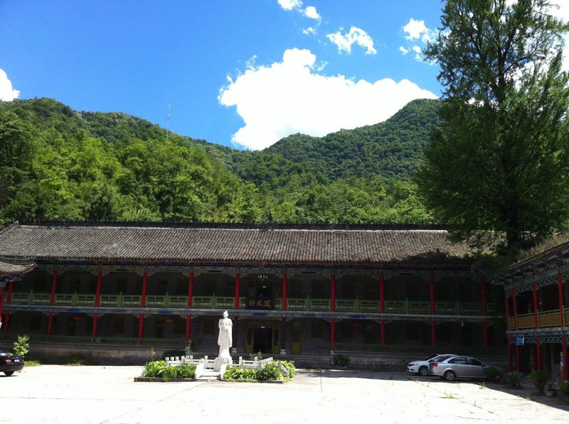 zhangliangshanzhuangOver view