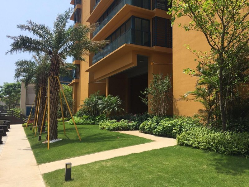 BAI CHUAN HOTEL Over view