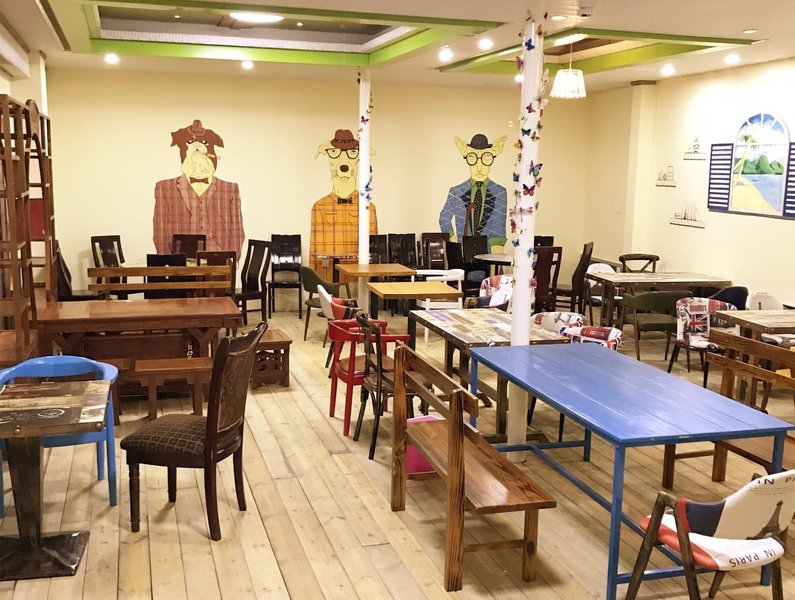 YOUTH HOSTEL Restaurant