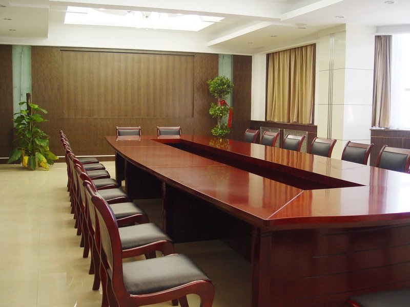 Jinmingchi Hotel meeting room