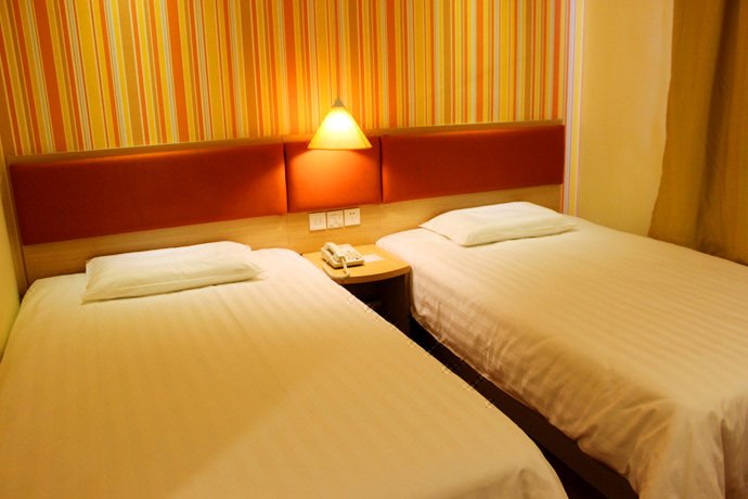 Home Inn  Guest Room