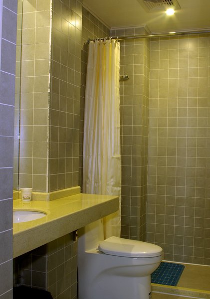 Hechi phoenix mountain hotel for seven daysOther