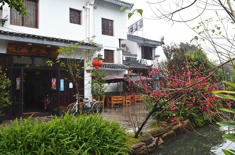 Yunjian Zhoudu Hotel Over view