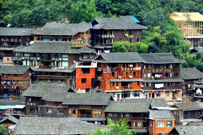 Xijiang Qianhu Miaozhai Yinqi Inn Over view
