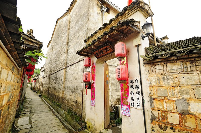 Yuqingtang Inn Over view