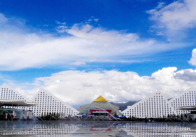 Intercontinental Lhasa Paradise Over view