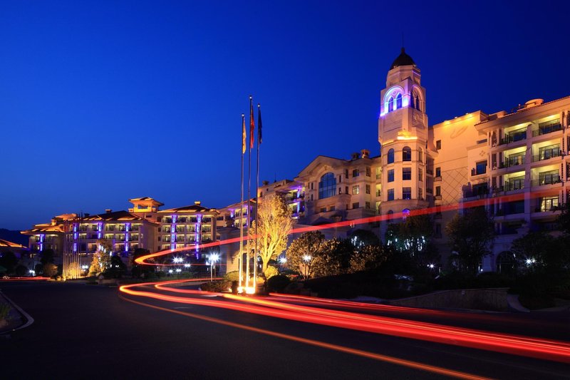 Xianning Biguiyuan Phoenix Hotspring Hotel Over view