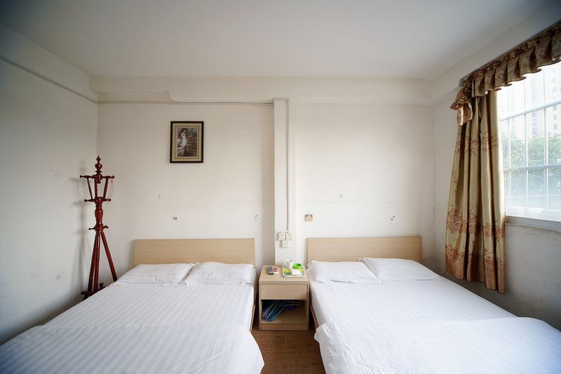 Nanning John source business hotelGuest Room