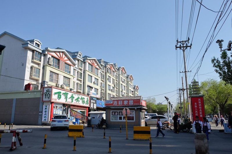 酒店外观