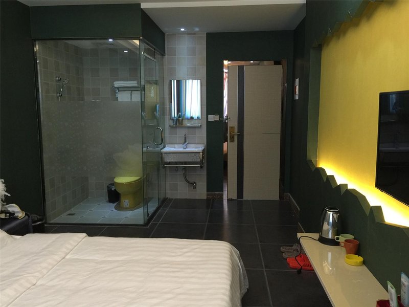 Shijixing Business Hotel Guest Room