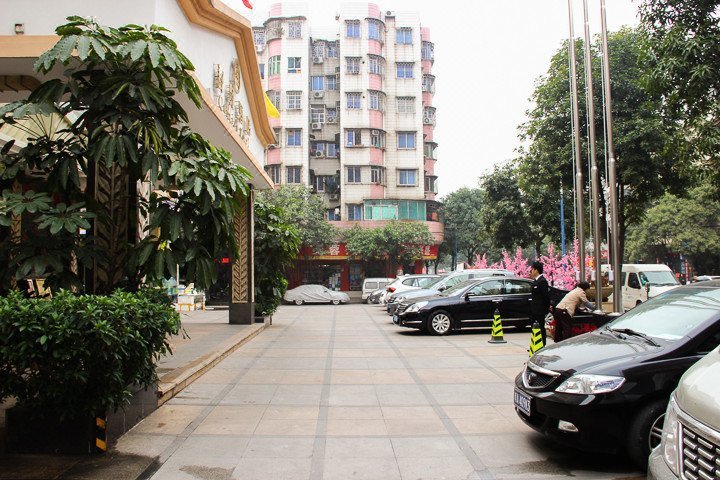 Qunxian Hotel Over view