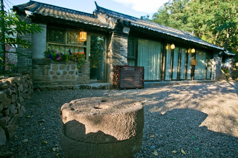 Jinshanling Tangxiang HostelOver view