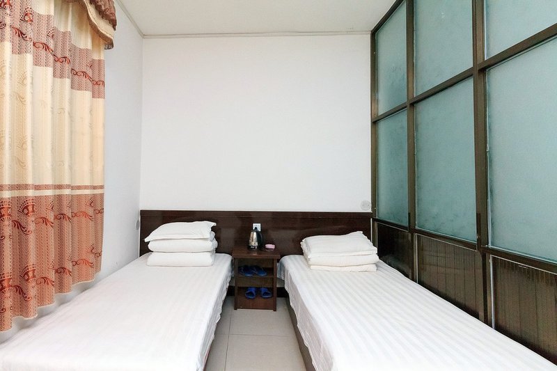 Xinxiang Liujia InnGuest Room