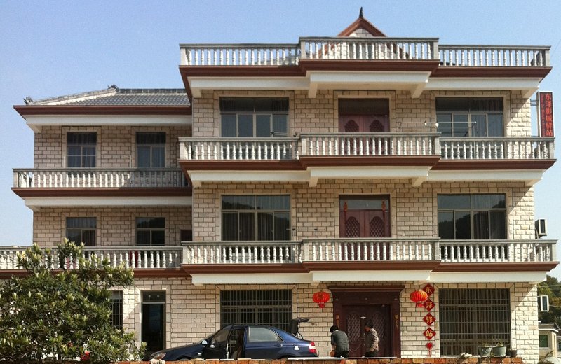 DongZe Hotel Over view