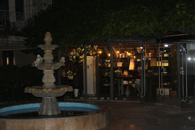 Life for GongYuanQian Apartment酒店外观