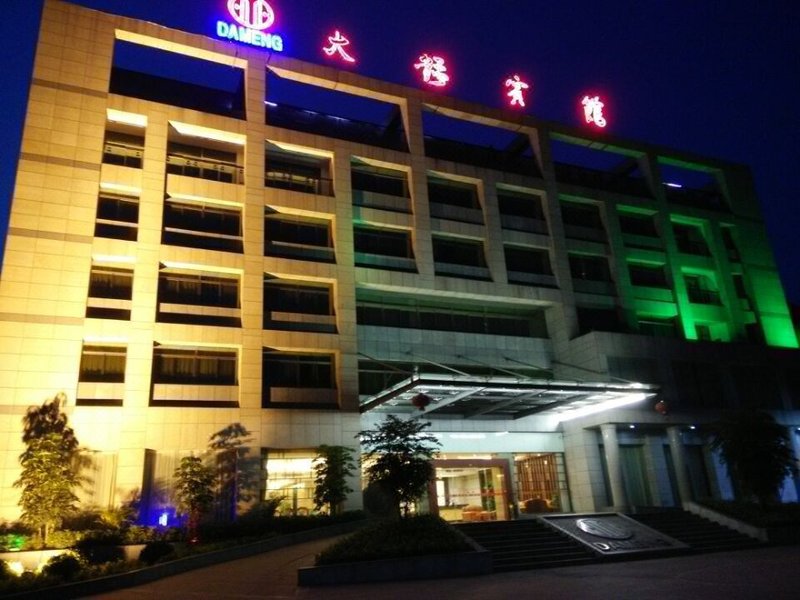 Dameng HotelOver view