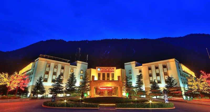 Poly New Jiuzhai HotelOver view