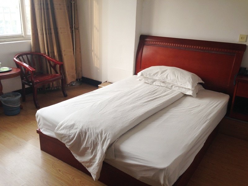 Pinghu Zhapu Yashan Hostel Guest Room