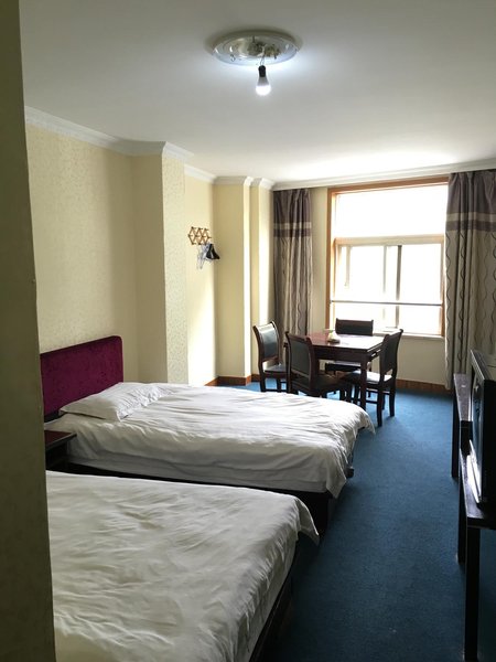 Kadu Hotel Over view