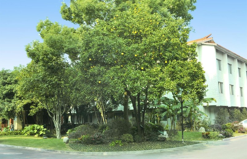 Liancheng Hotel Over view