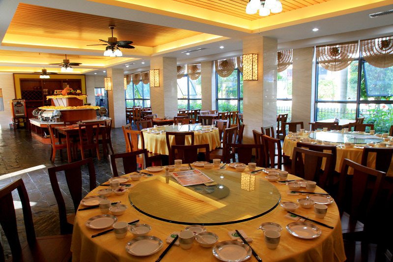 Sanya Shuang Dao Holiday Hotel Restaurant