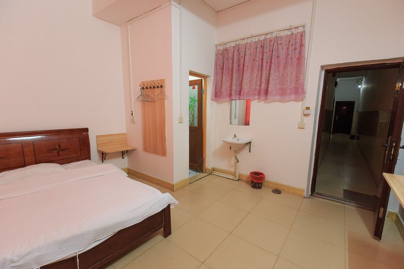 Guests daily rent apartmentGuest Room