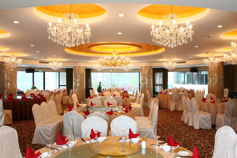 Jingjiang Holiday Inn Restaurant