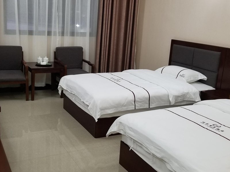 ZHAO  TONG  SHUN  YU  BUSINESS  HOTELGuest Room