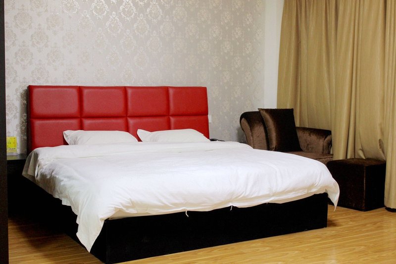 Baifenghui Business Hotel Yangzhou ShouxihuGuest Room