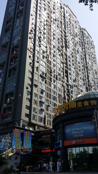  酒店外观