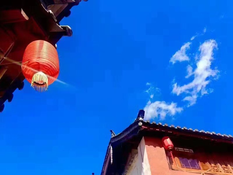 LiJiangMuFuMiJingKeZhan酒店外观