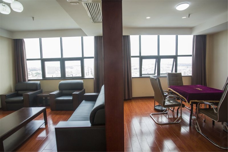 Qianshan Zezhou Holiday Inn休闲