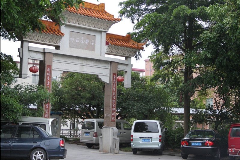 Cola ApartmentOver view