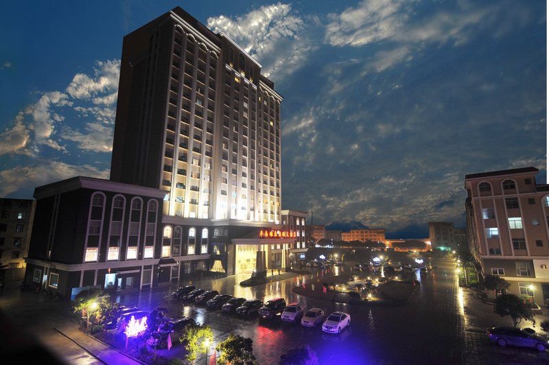 Pingnan Xiongsen International Hotel over view