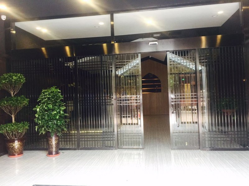  酒店外观