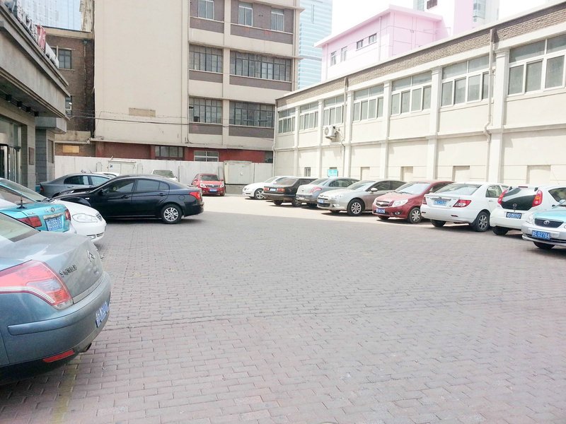 Jinjiang Inn (Tianjin Railway Station, Jinwan Square) Over view