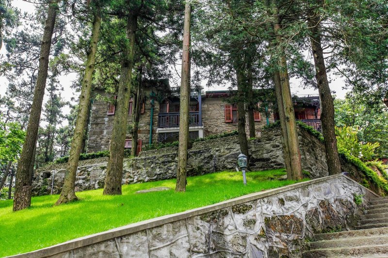 Meilu Hotel (Lushan Xiangshanyuan) Over view